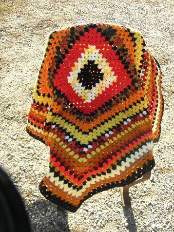 one big granny square, cozy vintage crochet wool afghan throw blanket, retro!