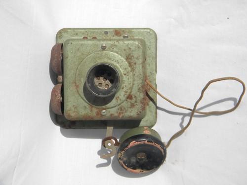 pair old Connecticut Telephone and Electric intercom phones for parts