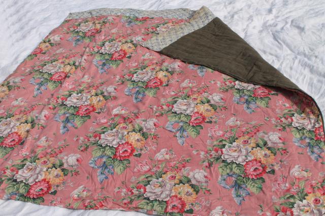 pair vintage floral print whole cloth quilts, soft puffy wool filled cotton comforters