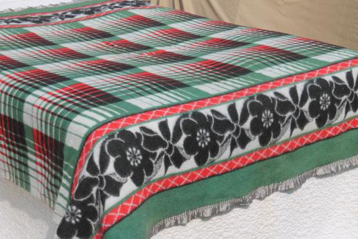 plush vintage cotton camp blanket, red & green plaid w/ black border print