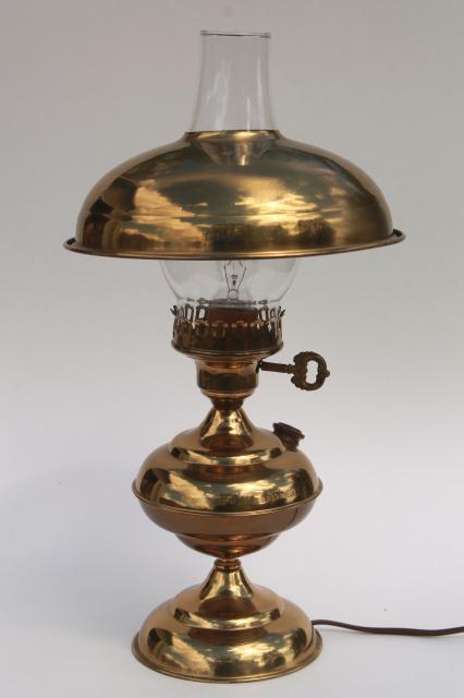 polished brass table or desk lamp w/ metal shade & glass chimney, old fashioned oil lamp