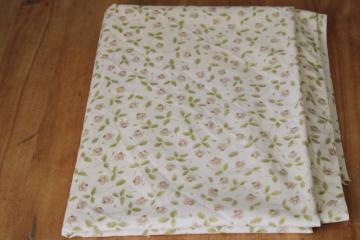 prairie style floral print cotton poly fabric, sheet width material, vintage bed sheet