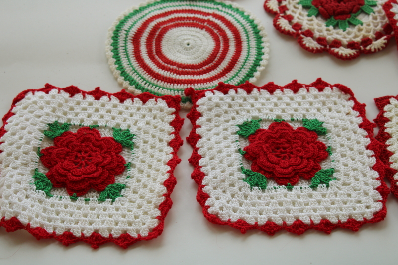 retro vintage crochet potholders lot, red w/ green pot holders handmade crocheted cotton