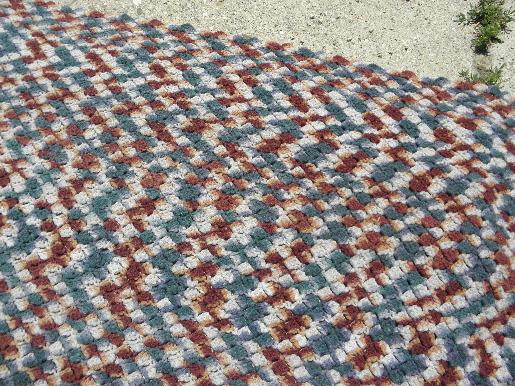 retro vintage handmade crochet varigated tweed yarn 'rag rug' throw rug