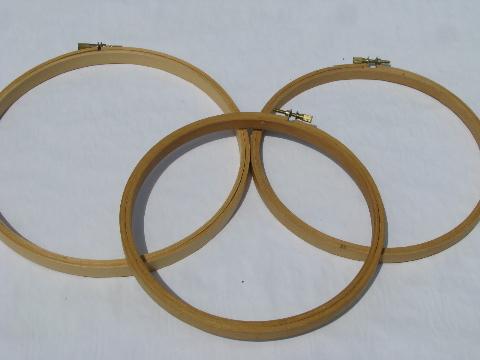 round wood needlework frames, hoops for embroidery, quilting