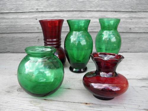 royal ruby red and forest green glass vases lot, vintage Anchor Hocking