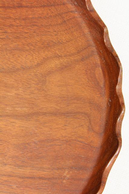 rustic wood cake plate or serving tray, vintage carved wooden lazy susan w/ scalloped edge