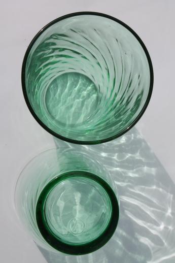 set of 6 green glass drinking glasses, optic swirl pattern vintage Libbey tumblers