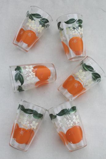 set of vintage orange print juice glasses, retro swanky swigs w/ oranges