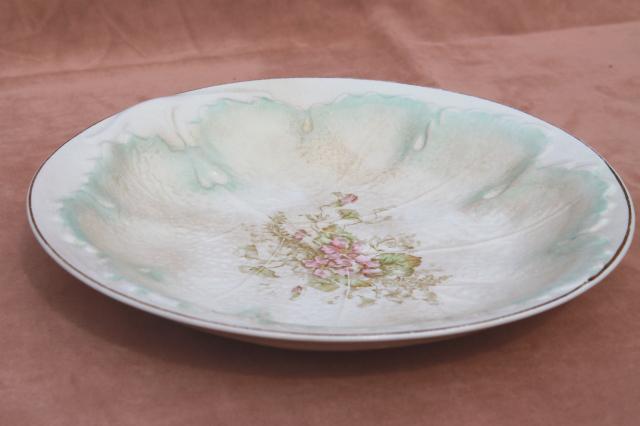 shabby lovely old leaf shape china bowls, late 1800s early 1900s vintage American china