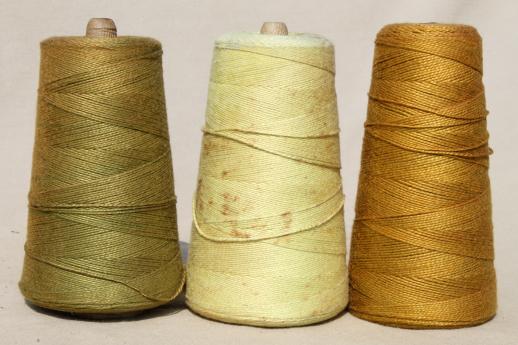 shades of gold / leaf green primitive grubby old spools of vintage cotton cord thread