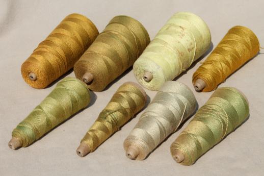 shades of gold / leaf green primitive grubby old spools of vintage cotton cord thread