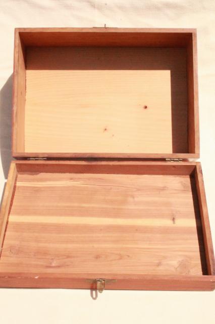 small cedar chest jewelry box, vintage cedarwood dresser box for gloves etc.