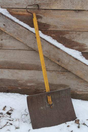 small child's snow shovel, vintage metal shovel w/ wood handle, nice old Christmas decoration