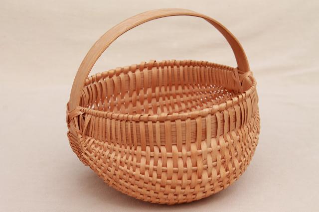 small round egg basket, handmade split wood splint woven basket, country primitive