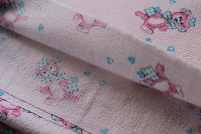 soft cotton crinkle fabric, mid-century vintage baby print gingham teddy bears