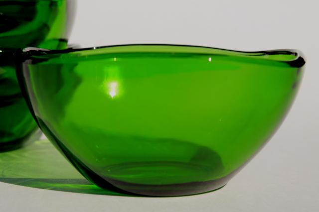 square charm shape forest green glass bowls or dessert dishes, vintage Vereco Duralex France