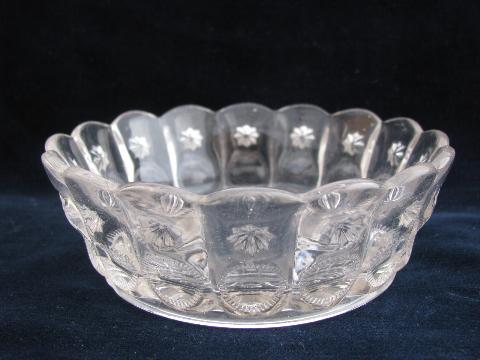 sun & star pattern antique pressed glass fruit / dessert bowls, vintage EAPG