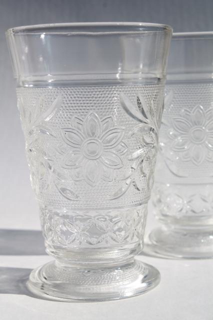 vintage Anchor Hocking clear sandwich glass daisy flower footed tumblers