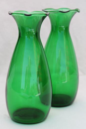 vintage Anchor Hocking forest green glass vases, mid-century mod bud vase set