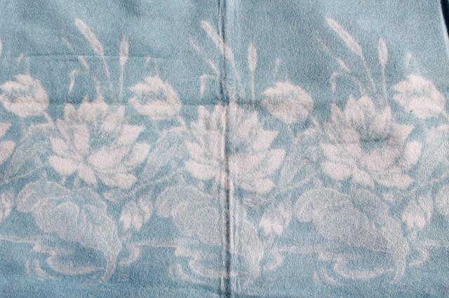 vintage Beacon wool / rayon / cotton bed blanket w/ original paper label
