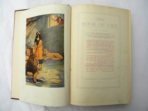 vintage Book of Life, bible prophets w/Daniel and lions art plate 1930