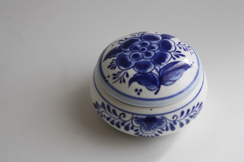 vintage Delft blue  white hand painted ceramic trinket box, tiny round ring dish