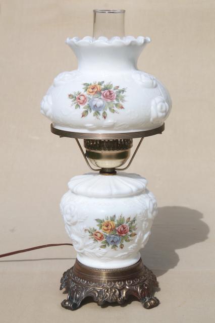 vintage Fenton milk glass lamp, puffy rose w/ roses lampshade & lighted base