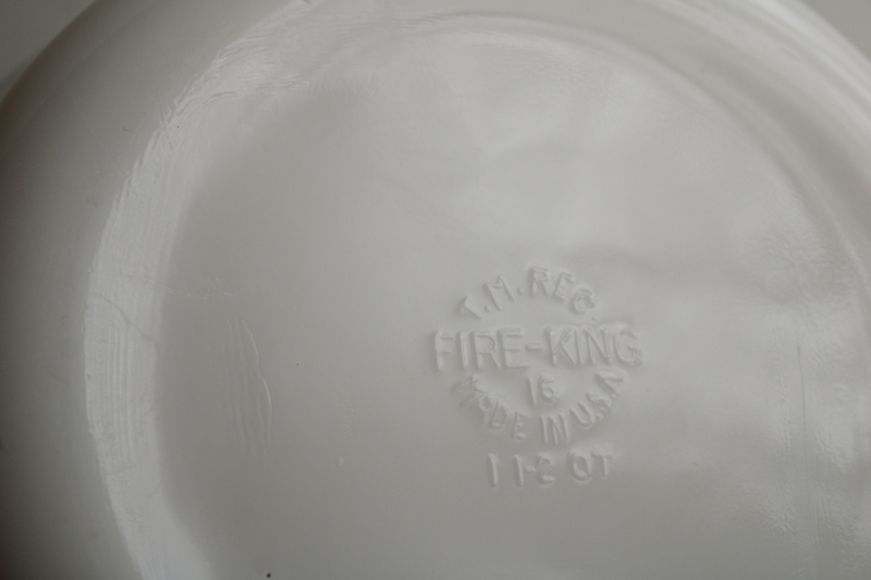 vintage Fire King milk glass Spring Wreath pattern casserole baking dish