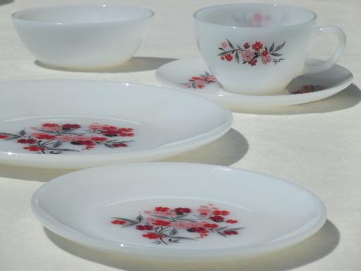 vintage Fire-King primrose flowered glass dishes, complete set for 4