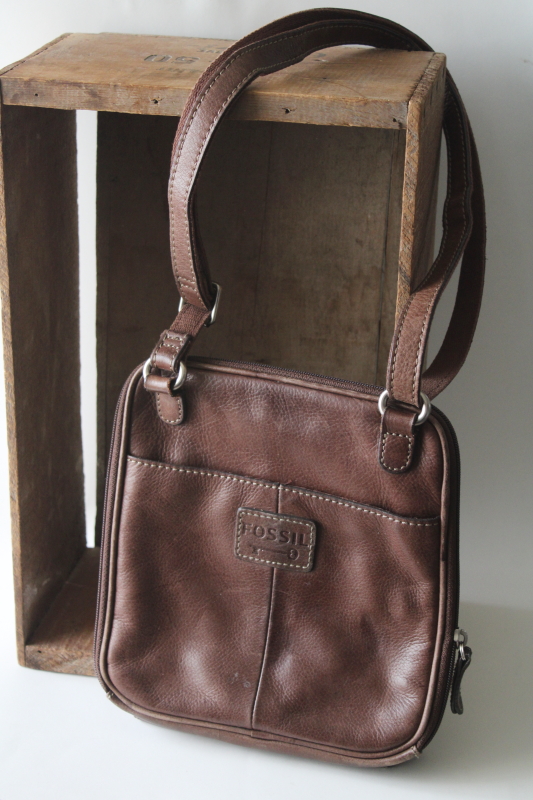 vintage Fossil crossbody bag, brown leather crosstown shoulder bag purse lots of pockets
