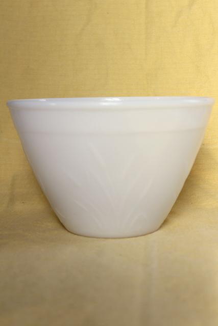 vintage Hazel Atlas milk glass mixing bowl, Cat Tail cattails pattern