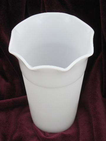 vintage Hazel-Atlas milk white glass vase, ribbed Jane-Ray pattern