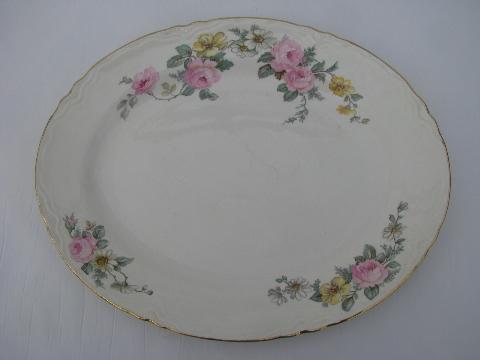 vintage Homer Laughlin china plates for 4, pink roses, yellow flowers, white daisies