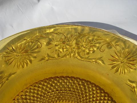 vintage Indiana daisy pattern depression glass, amber cake or chop plate