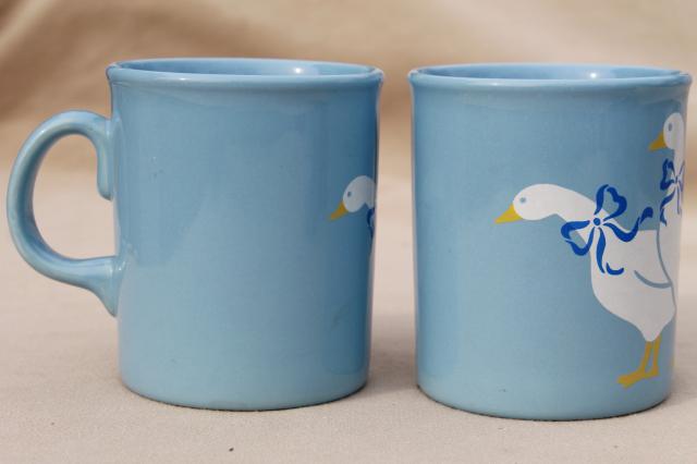 vintage Made in England pottery mugs, country geese on blue coffee cups set 