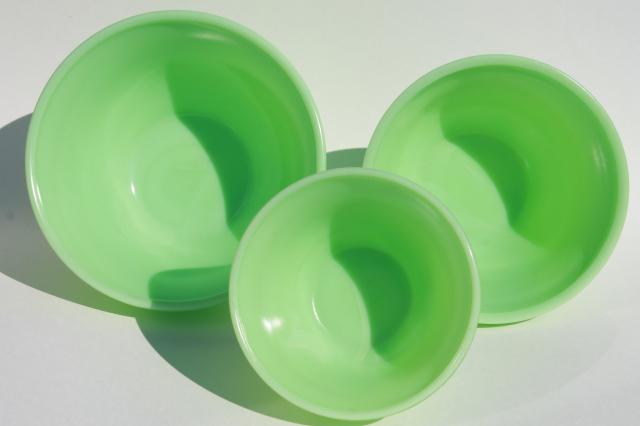 vintage McKee jadite green jadeite glass mixing bowls nesting bowl stack