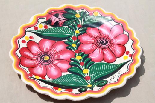 vintage Mexican pottery, huge plate or charger tray w/ hand-painted pink zinnias