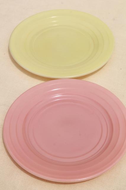 vintage Moderntone pastels trios, tea cups & saucers, plates in pink, green, blue, yellow platonite
