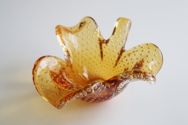vintage Murano art glass shamrock bowl, controlled bubbles hand blown glass amber gold clover