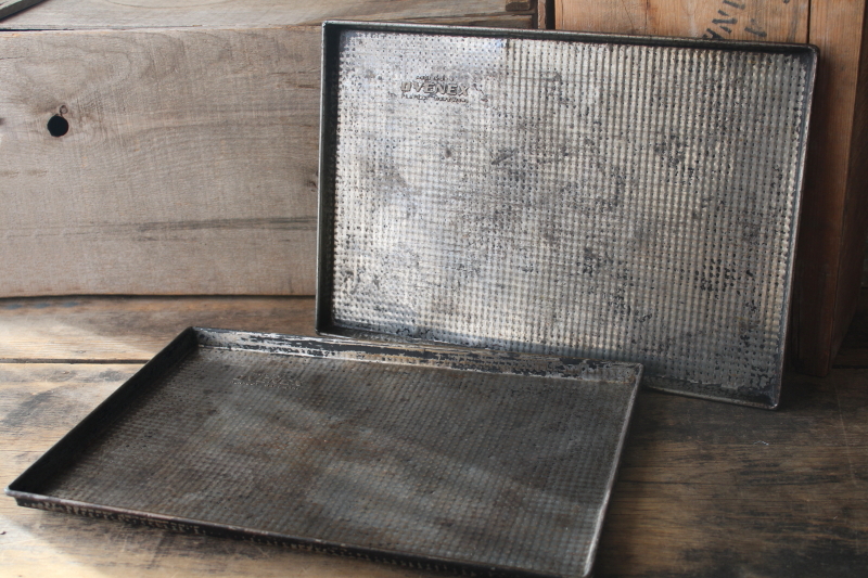 vintage Ovenex waffle texture metal baking pans, jelly roll sheet cake or cookie sheets