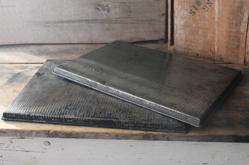vintage Ovenex waffle texture metal baking pans, jelly roll sheet cake or cookie sheets