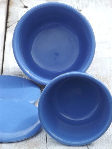 vintage Oxfordware pottery fridge boxes, set of covered bowls in cornish blue
