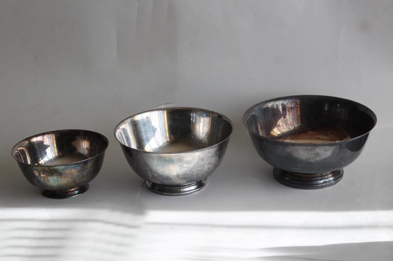vintage Paul Revere bowls trio of graduated sizes, silverplate not sterling silver