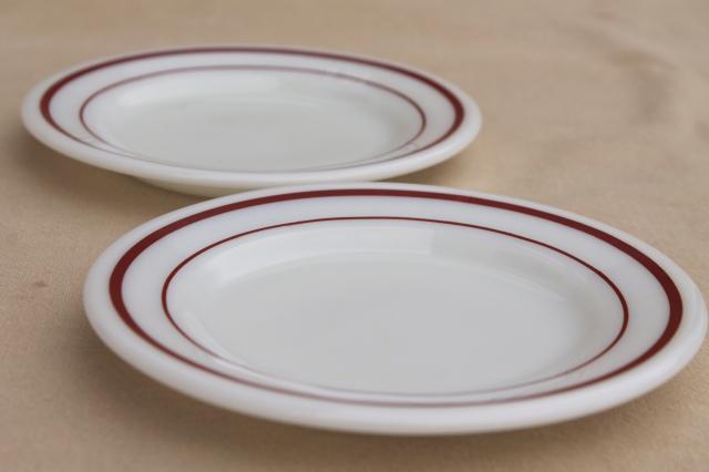 vintage Pyrex milk glass plates w/ cranberry red band, retro dishes set for 8