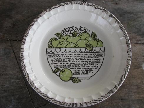 vintage Royal china pie plate, apple pie recipe pie pan