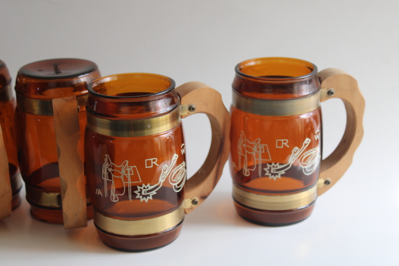 vintage Siesta Ware root beer brown glass mugs, cowboy western scenes print w/ wood handles