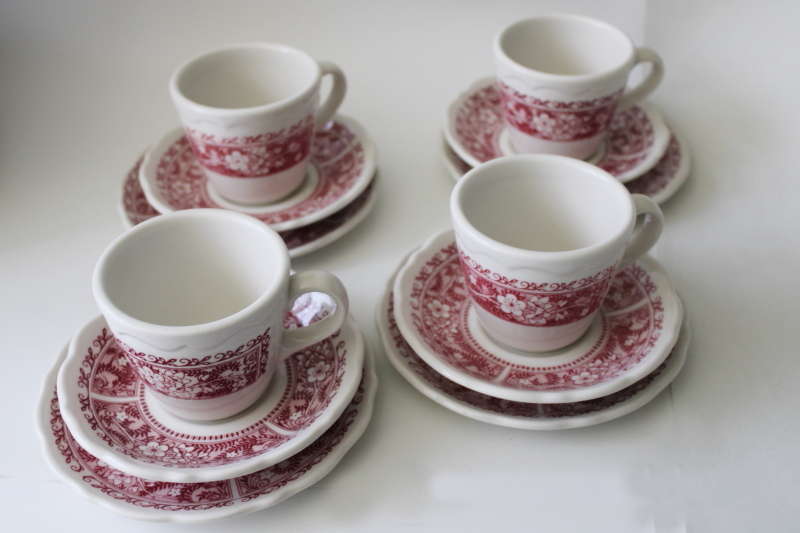 vintage Syracuse restaurant china, fern  flowers red transferware ironstone cups, saucers, plates