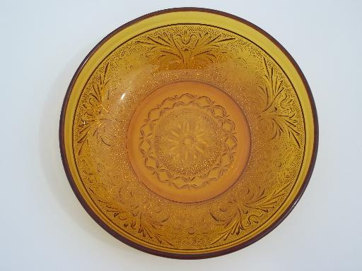 vintage Tiara sandwich glass soup bowls, daisy pattern amber glass 