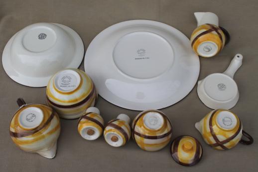 vintage Vernon Kilns Organdie plaid pottery serving pieces, retro 50s dinnerware